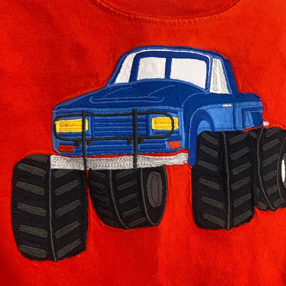Hanna Andersson Monster truck applique shirt 100 / 4 red embroidered - Picture 2 of 5